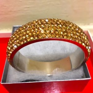 Gold Pave’e Crystals Bracelet